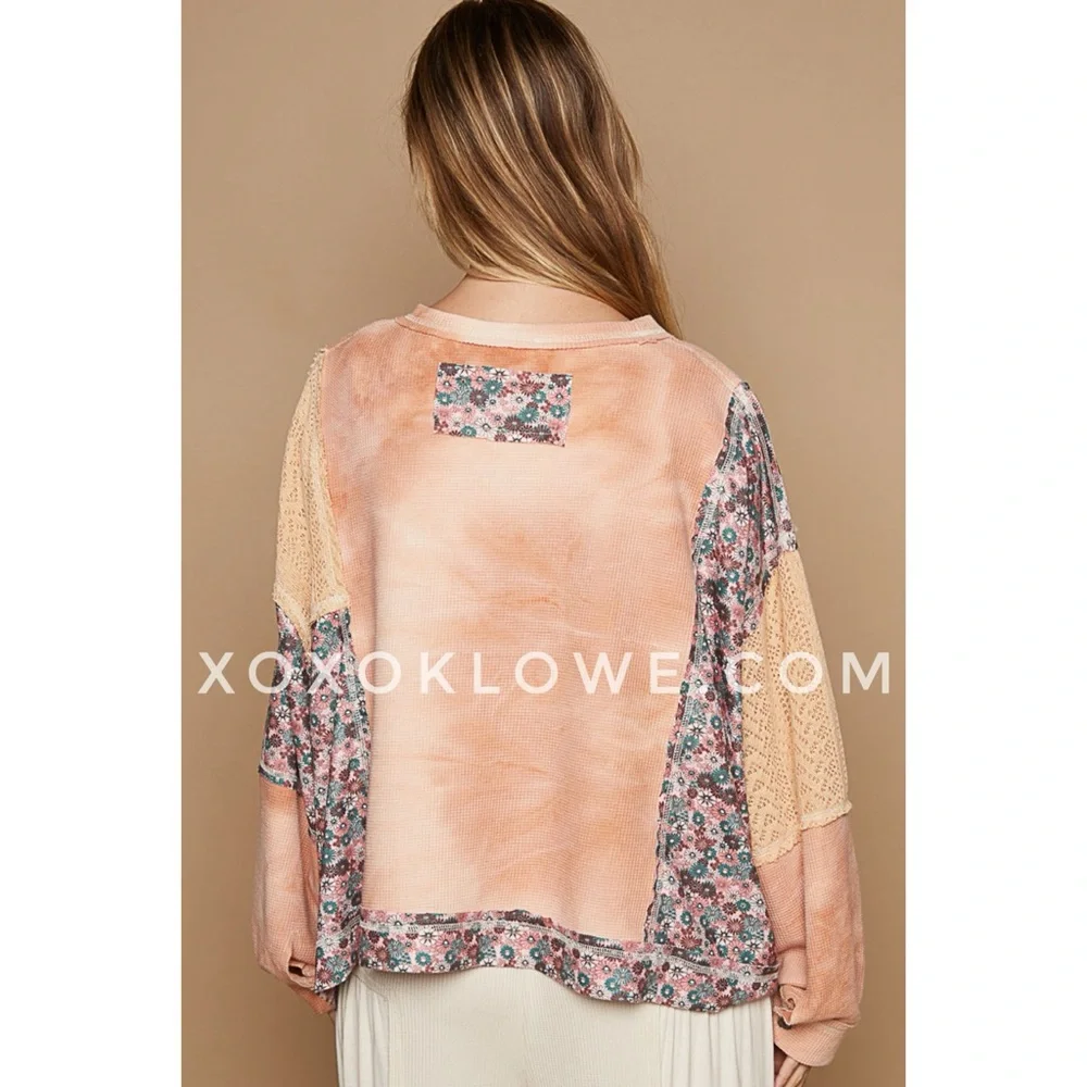 POL Bleach Washed Floral + Lace Waffle Knit oversized Top in Pumpkin Jam - Picture 6 of 11
